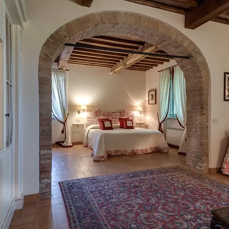 Il Castagno Wine & Farm stay