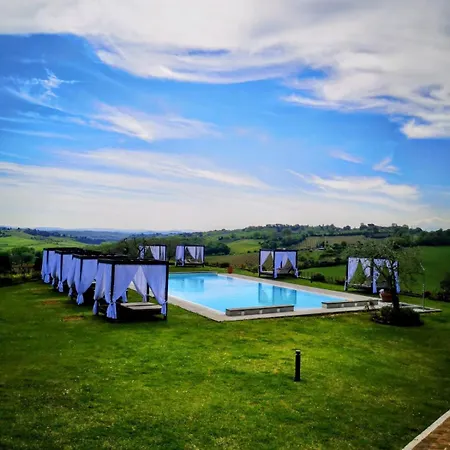 Il Castagno Wine & Farm stay *