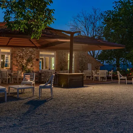 Il Castagno Wine & Siena