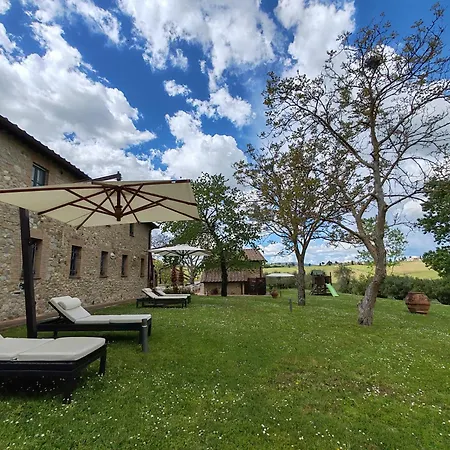 Il Castagno Wine & Gospodarstwo agroturystyczne *