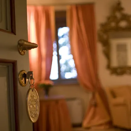 Il Castagno Wine & * Siena